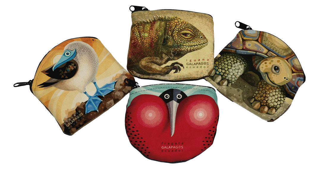 Money pouch with Galapagos animals