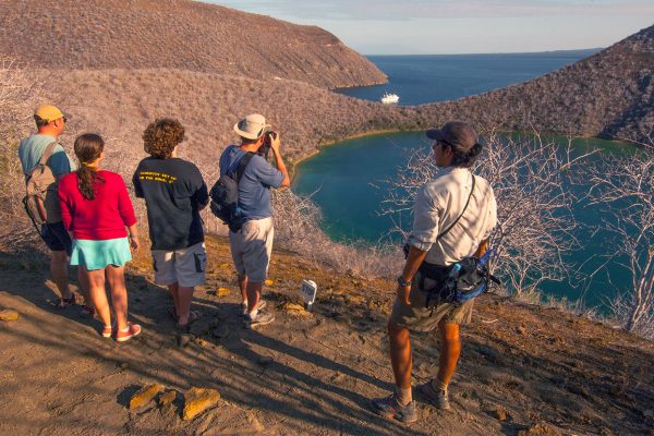 Stunning view of the Galapagos Islands&lt;